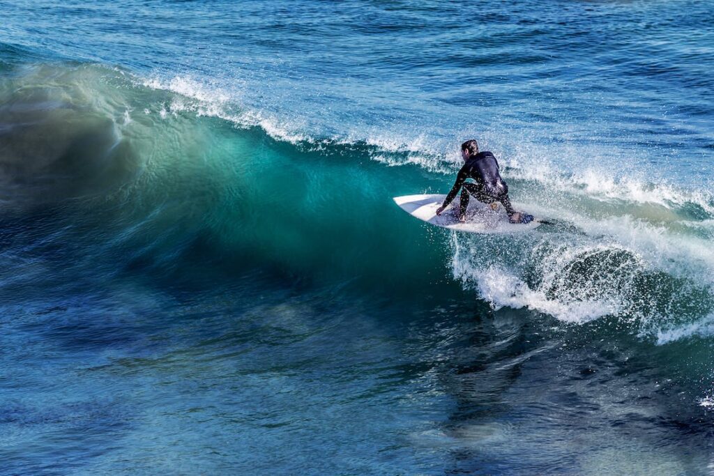 Surfing image from above